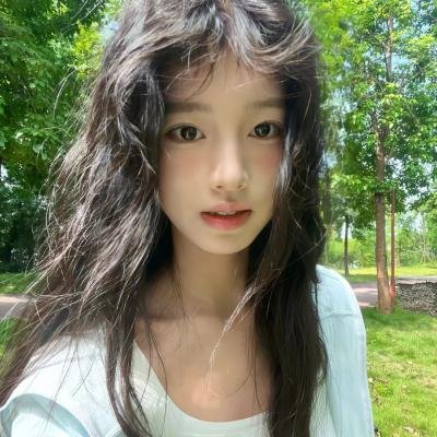 不装了,我比英雄还强